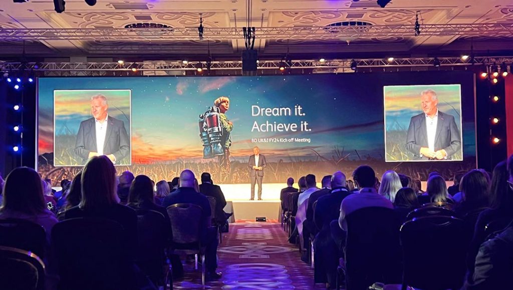 live events presentation stage and set design