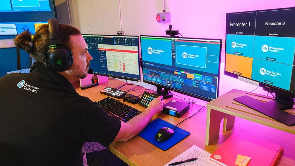 Virtual event services for conferences, exhibitions, product launches, meetings, training sessions, and award ceremonies